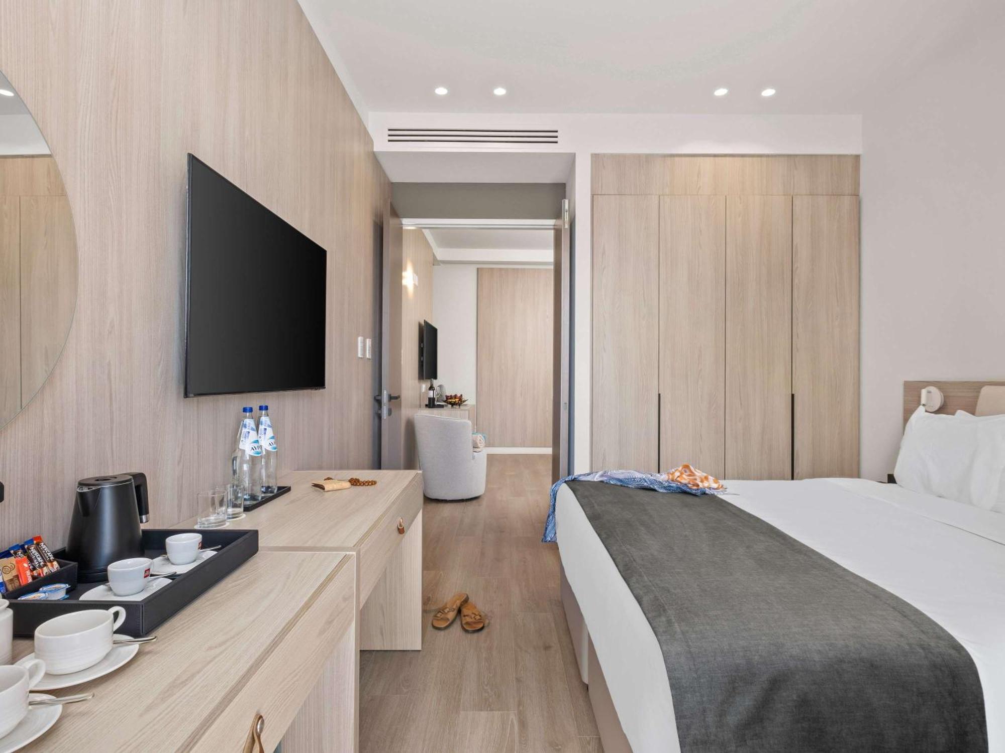 Mercure Larnaca City מראה חיצוני תמונה